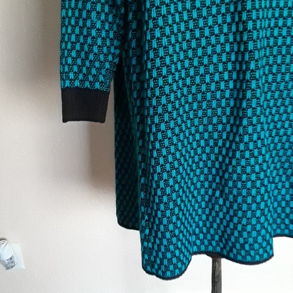 Westbound Cardigan - Picture 3 of 8